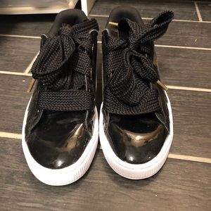 Black puma baskets